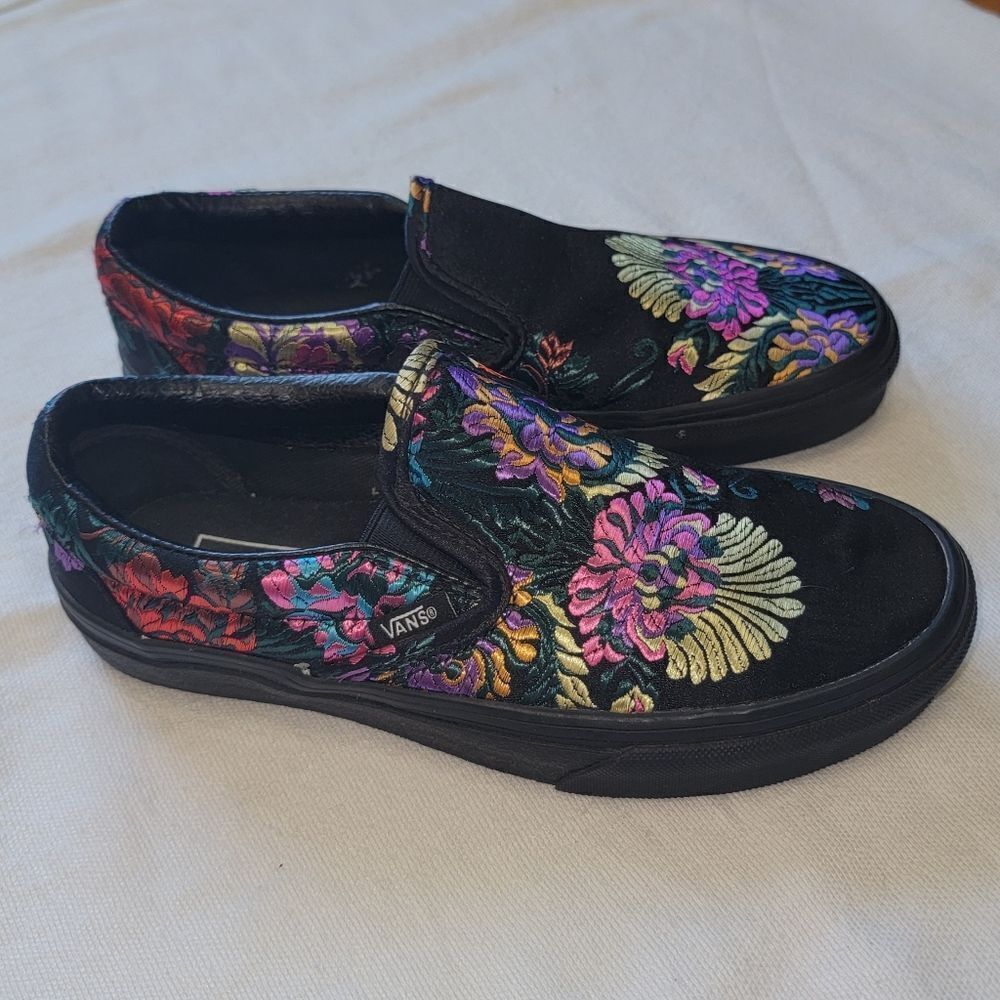 Vans Classic Slip-On Festival Satin Black Chinese New Year Skate Shoes Women 6.5